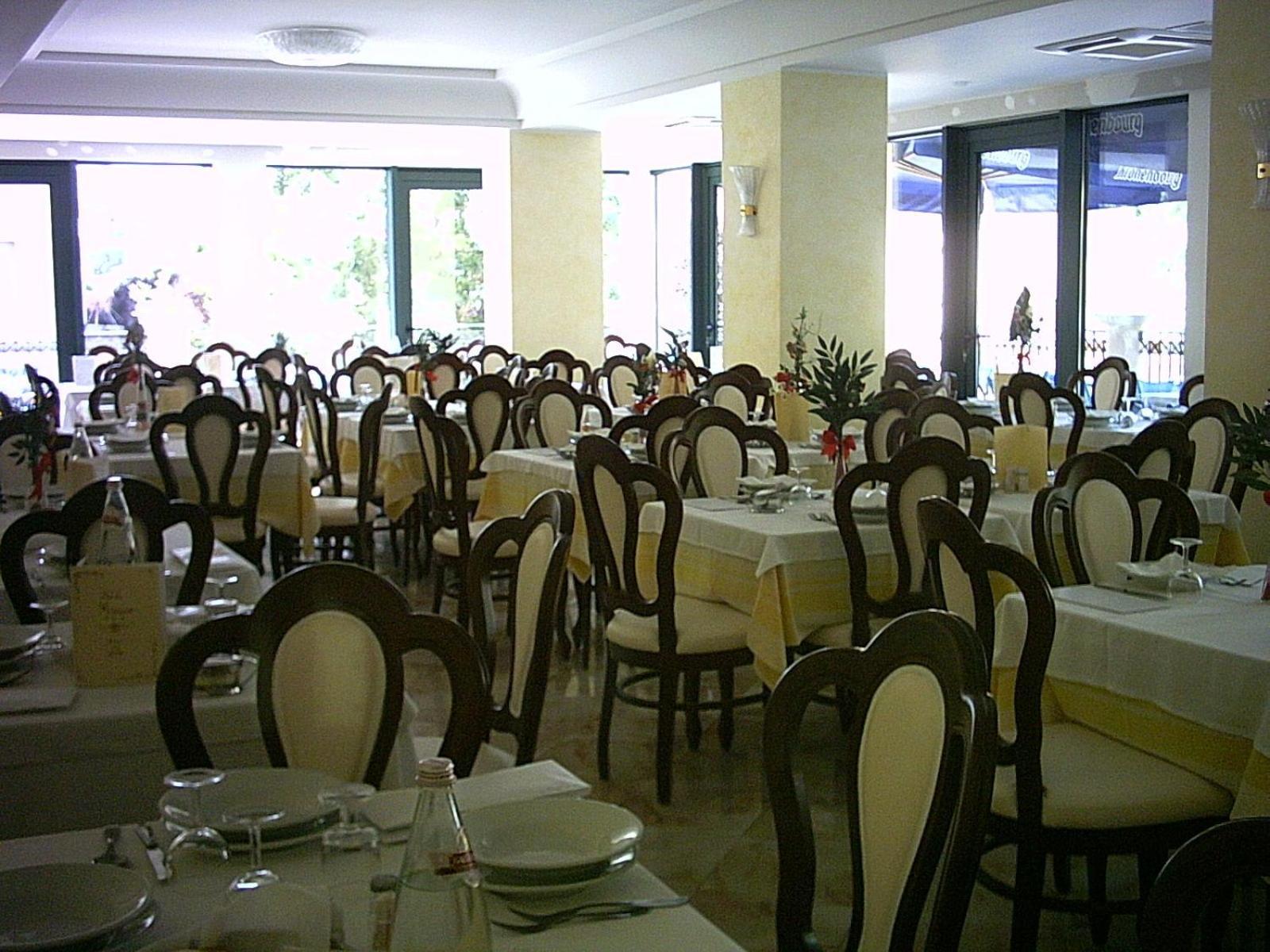 Hotel Misano ميسانو ادرياتيكو المظهر الخارجي الصورة