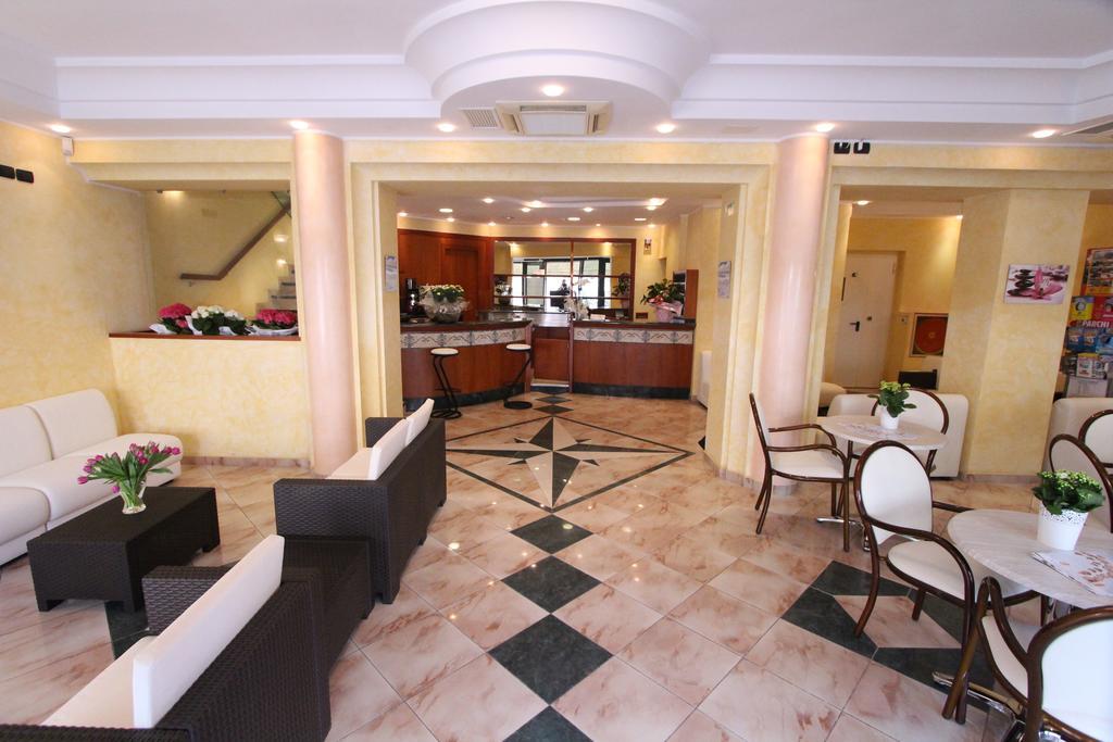 Hotel Misano ميسانو ادرياتيكو المظهر الخارجي الصورة