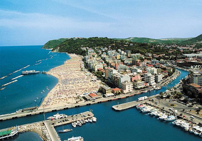 Hotel Misano ميسانو ادرياتيكو المظهر الخارجي الصورة